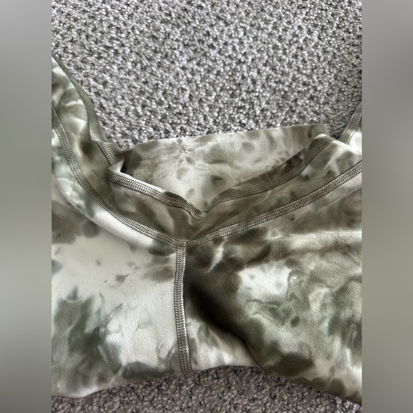 Lululemon leggings - Picture 2 of 5